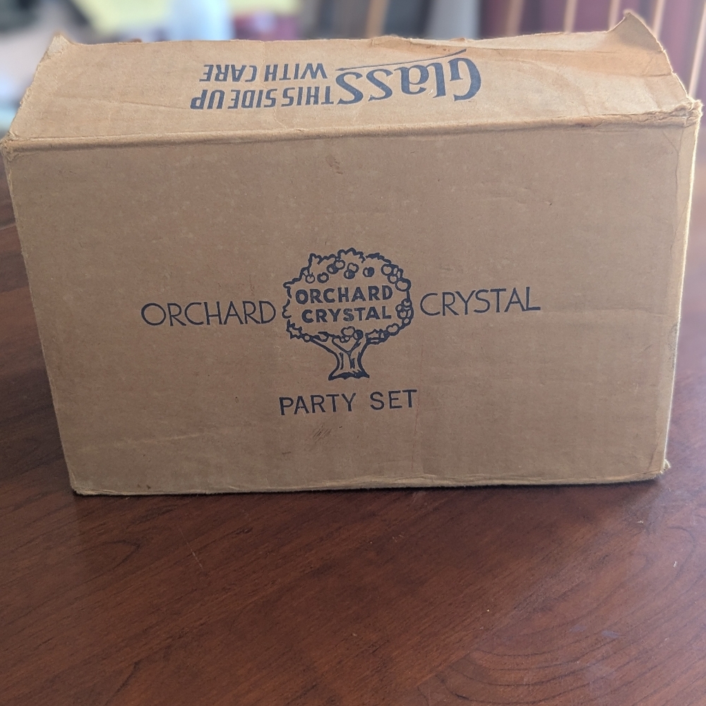 Crystal Cocktail Set - Picture 7 of 10